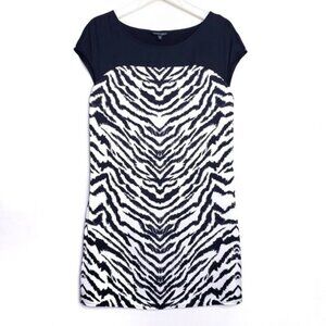 Express Zebra Print Black & White Short Sleeve Shift Dress Women's Size XS